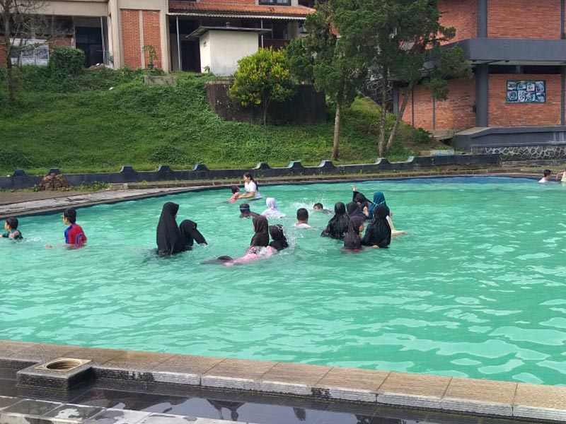 Latihan Renang